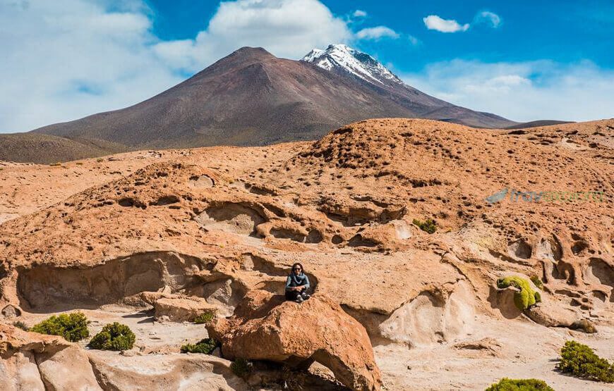 San Pedro de Atacama to Uyuni Salt Flats Dry Season Tour with Spanish Speaking Driver – 3 Days